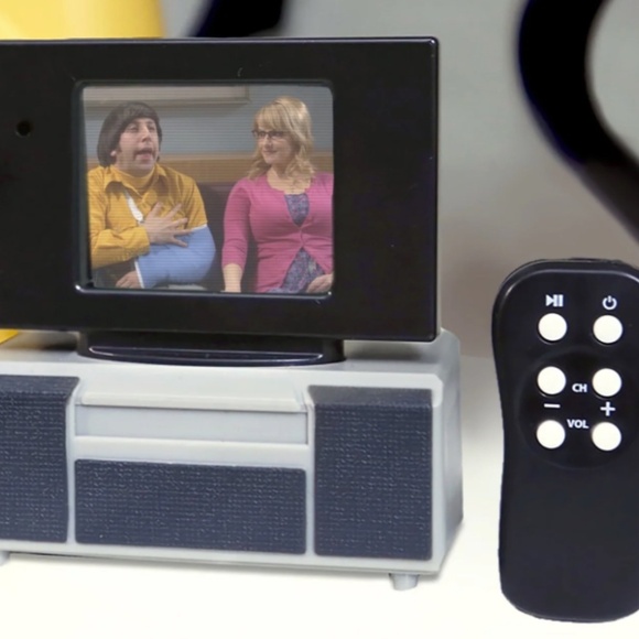 Tiny TV Classics Big Bang Theory Season 4 Sealed New - Picture 3 of 5